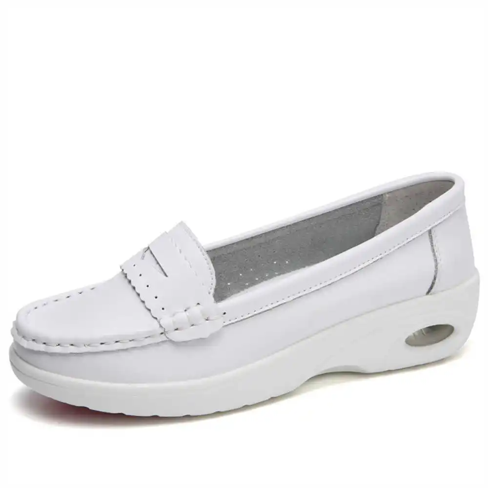 Thick Sole Slipon White Traine - Formal Men Daily Wear Slippers avaliação e preço