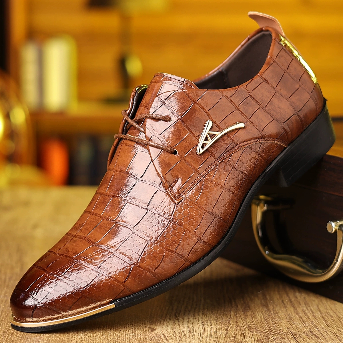 Fashion PU Leather Shoes Men B - Young Men Formal Wear avaliação e preço