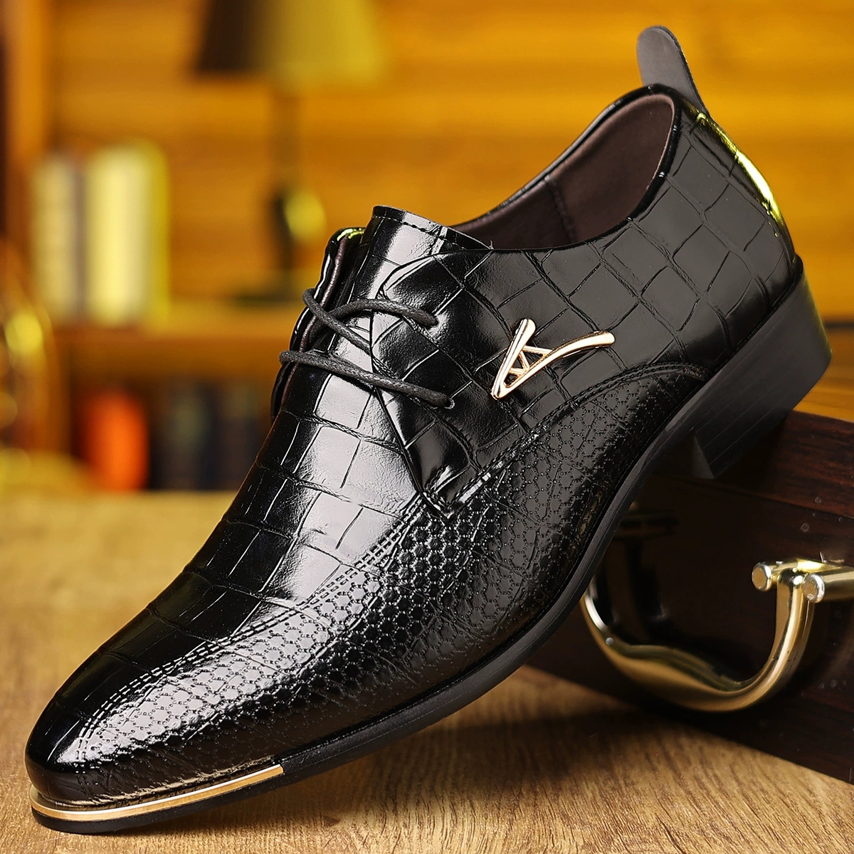 Fashion PU Leather Shoes Men B - Young Men Formal Wear avaliação e preço
